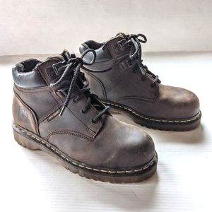 dr martens 0072 pro